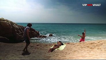 Tattooed Ebony Beauty Deepthroats Muscular Cock on Rocky Cliffs