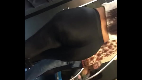 Novinha Gostosa na rua #03