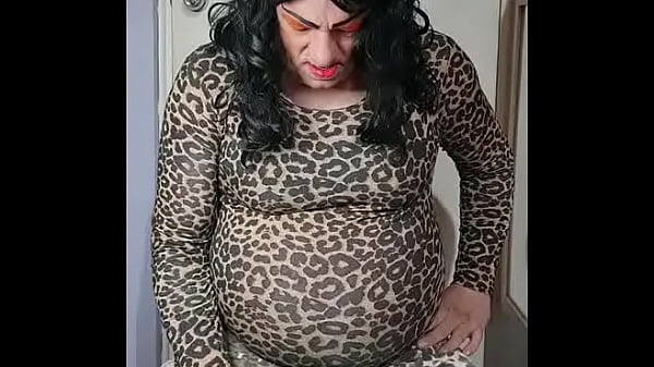 Download Video - crossdresser is at it again what do you call this guys i call it penis fucking part 2 with the 6 voting down wankers
