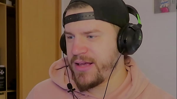 Download Video - WHAT IF DRAGON BALL WAS 69&percnt; MORE REAL&quest; &lpar;Kamesutra&rpar;