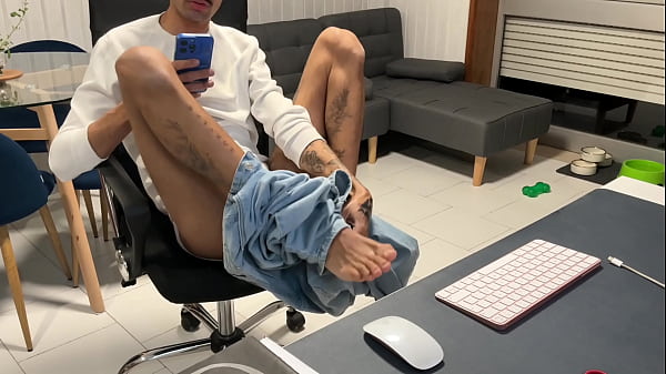 Skinny dark-skinned guy with a thick dick jerki...