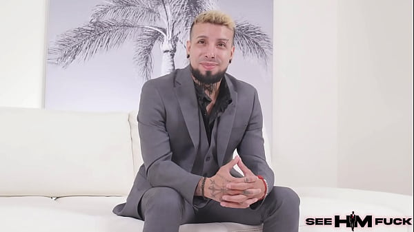 Eden V Gets His Armpits And Feet Worshiped From...