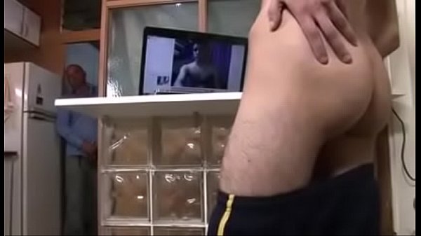 Download Video - A Novara Graziano Fortina fa sesso con un liceale