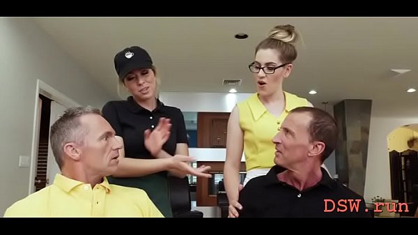 Zoey Monroe Wird Von Ihrer Hure Gefickt