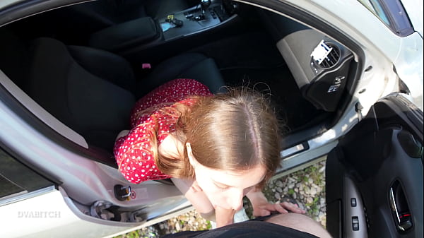 I Seduced My Driver - Gave Him a Sloppy Blowjob and Swallowed Every Drop