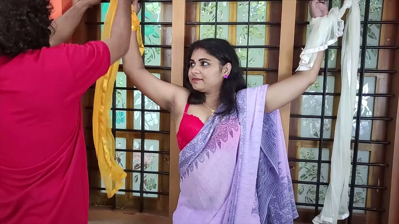 Horny Desi Bhabhi Fucks Young Neighbour in Balcony