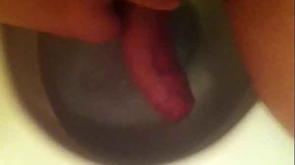 Download Video - Man pissing solo nice dick