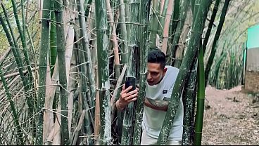 La Flora Park: Viral Video with Exhibitionist Kitty DJ - PART 3 | XXX Homemade Bucaramanga