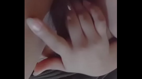 Je Me Masturbe Au Travail