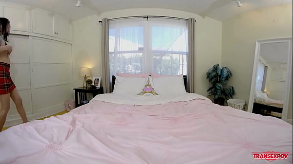 TRANSEXPOV.COM: 'Suck My Toes' with Zia Cristal