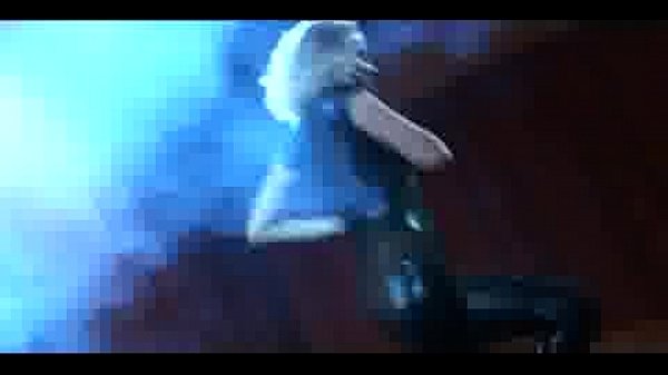 thumb blonde stripper on stage teas