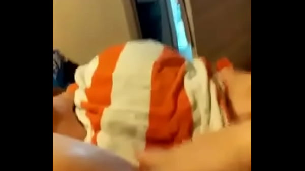 Just a quick squirt