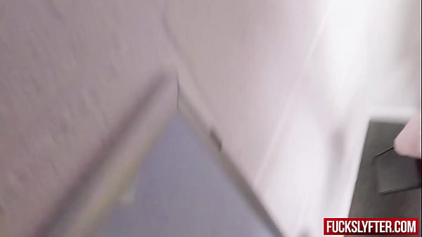 Download Video - Suspected Thief Nadia noja Gotta Catch a Flight