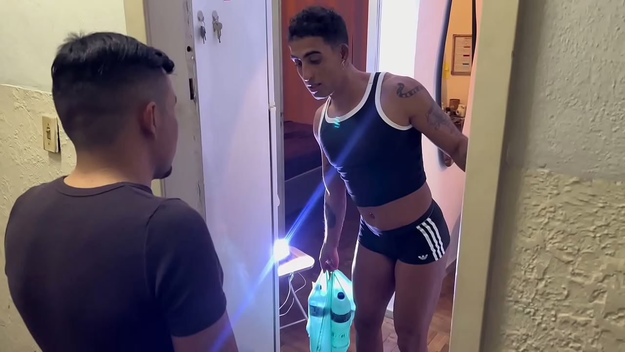 Chica femenina de grandes nalgas se lo da al repartidor y su novio es sorprendido en el acto y se une | Trío gay amateur con eyaculación en el culo
                     anal sexy pornstar ass blowjob slut tattoo amateur booty legs huge ass beauty round ass big butt perfect ass big booty fat ass anal slut anal whore slim body ass bouncing pretty face anal queen big mouth ass clapping fit body male anal only anal pretty boy real ass intense anal muchos negros