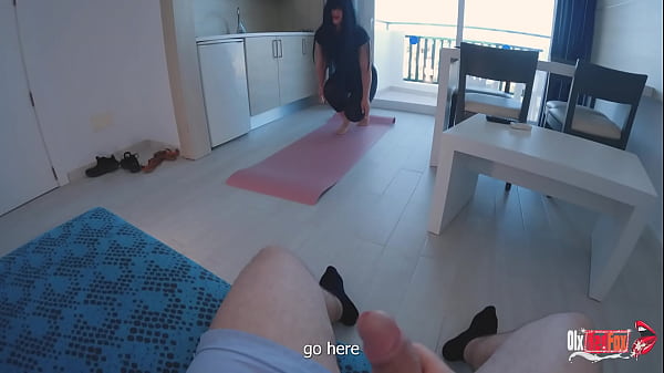 Started Jerking off on His Stepdaughter's Ass Got a Deepthroat
