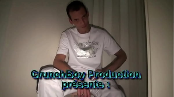 510 twink fucked by babdoy with sneaker