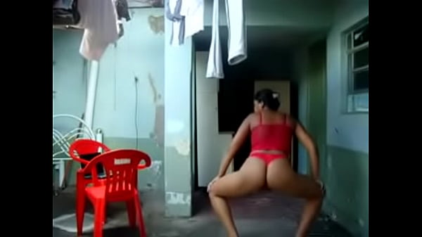 Eloisa Dance Funk in Her Home