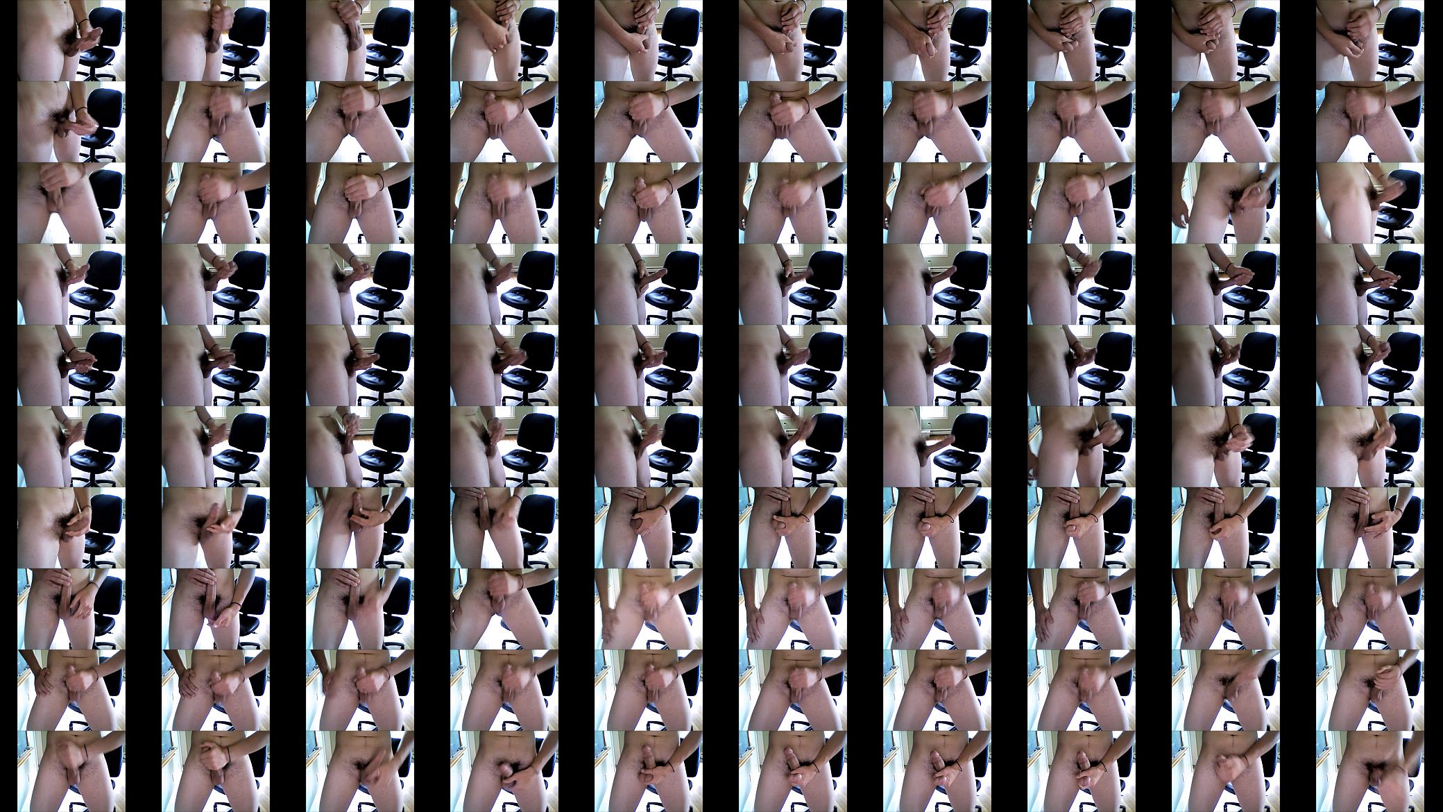 A teen boy jerking off 预览图