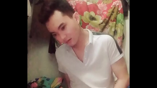 Download Video - Hot boy thủ d&acirc;m bị tung clip