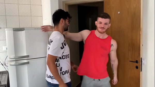 Minha mulher viajou meu amigo me chamou pra da ...