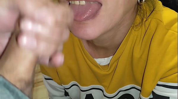 Download Video - I'm Married&excl; Please Don't cum Inside me&excl; Hot MILF Sloppy Blowjob with Cum in Mouth