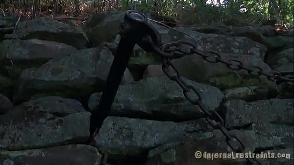 Luscious gf is masturbating in front of a cam