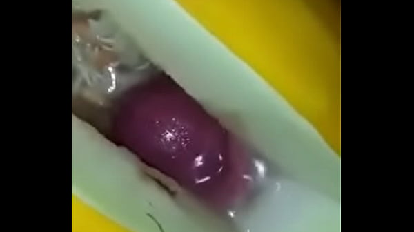 Frère A Mis Sa Bite Dans Le Melon