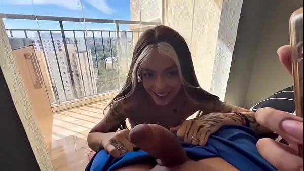 eis que a sua irmã precisa de uma ajudinha um pouco diferentecollab: Janylavigne