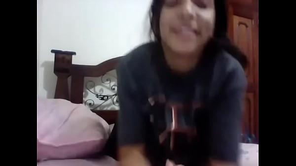 Download Video - rosalatina hot recording from her cell phone