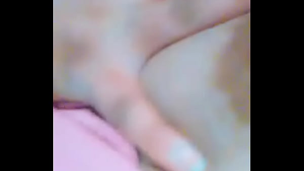 thumb melany