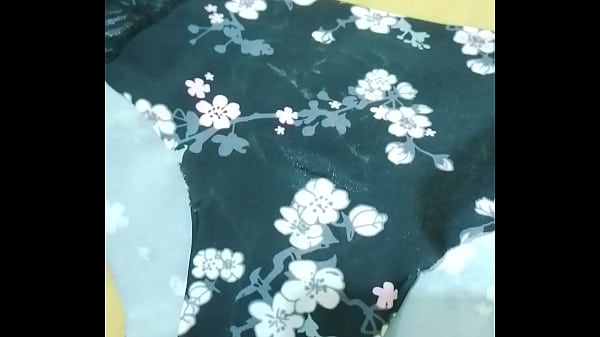 My little whore's thongs 16 sec