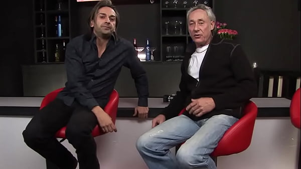 Farrah Fox Is Left With Cum Dripping Down Her Face After A Threesome