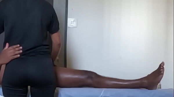 Desi Apple - Happyending massage in spa