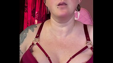 柔らかいおっぱいを愛撫するエッジング
