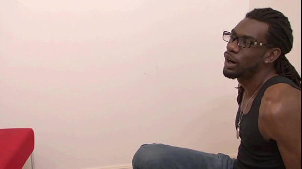 Horny tattooed brunette with big boobs, Mason Moore, gets down for some enthusiastic...