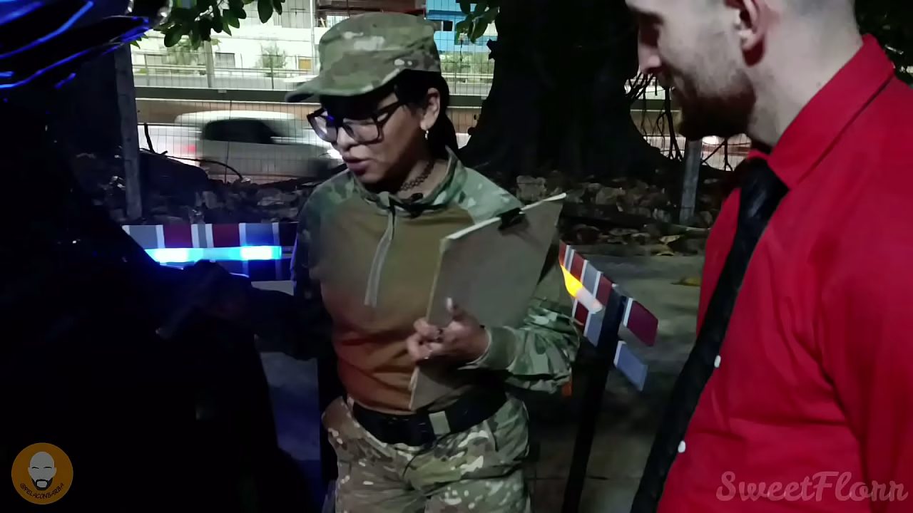 Oficial de transito me requisa el baul del auto y yo le rompo la concha y me corro en su cara 2 VECES. PELACONBARBA Ft. SWEETFLORR
                     latina babe ass brunette amateur curvy spanking booty domination cute beauty roleplay military uniforms tiny tits small tits big butt big booty natural tits deep kissing real ass public farting muchos negros