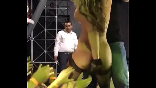 Download Video - Tetona de expo sexo