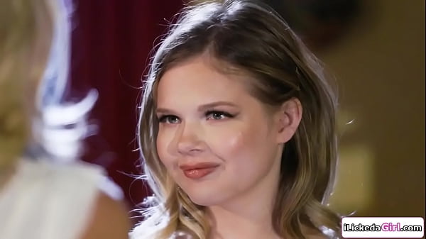 iLickedaGirl.com - A teen stepdaughter facesitting stepmom