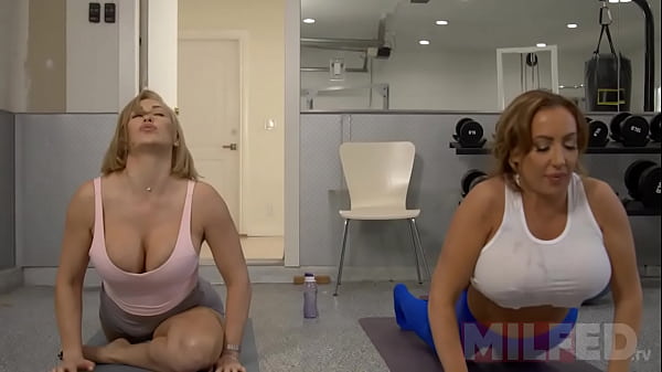 &iexcl;las milf en el gimnasio est&aacute;n calientes &mdash; milfed