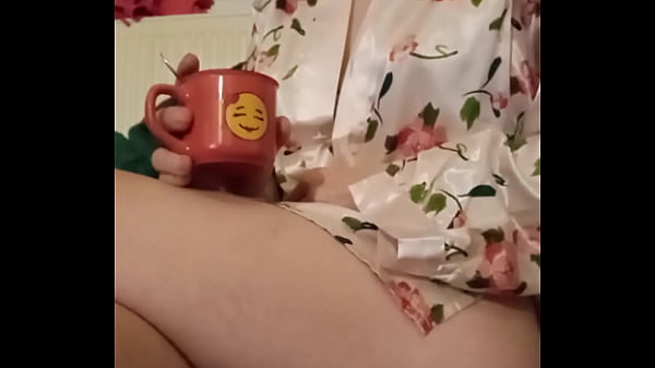 Bonjour mes coquins je vous offre le café et n'oubliez rdv ce soir