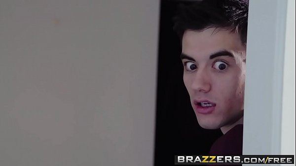 Download Video - Mommy Got Boobs - That's My Bush&excl; scene starring Ariella Ferrera & Jordi El Ni&ntilde;o Pol