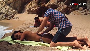 Public Beach Massage Turns Filthy, He Spreads Her Slick Cheeks in the Sand