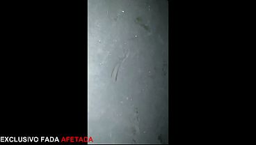I gave my pussy in the glory hole to a mysterious guy.