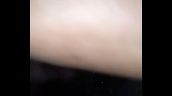 Ma Femme Expose Mes Rouleaux Et S'exhibe Sur La Cam