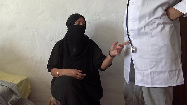 Download Video - Arabic Egyptian Wife Is Shocked When Her Doctor Starts Fucking Her Asshole