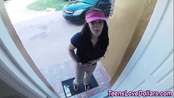 Download Video - Bendy teen swallows jizz