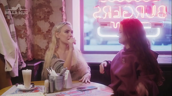 Picked up a girl in a bar & tongue fucked her pierced pussy (with Sofia Simens)