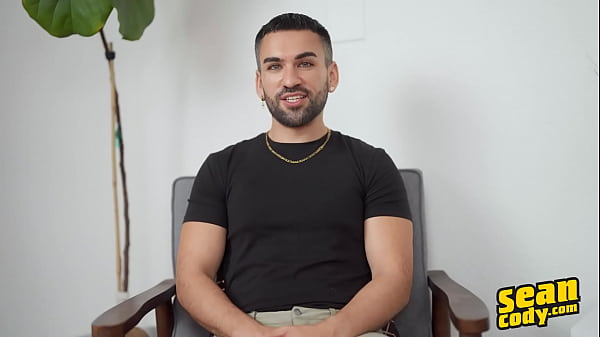 Drew Ryan Admits He Loves To Be A Stripper Befo...