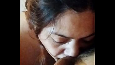 My girlfriend loves sending me the videos she records with her stepfather, sucking his dick. She really enjoys it and gets all his cum out so she can swallow it all.