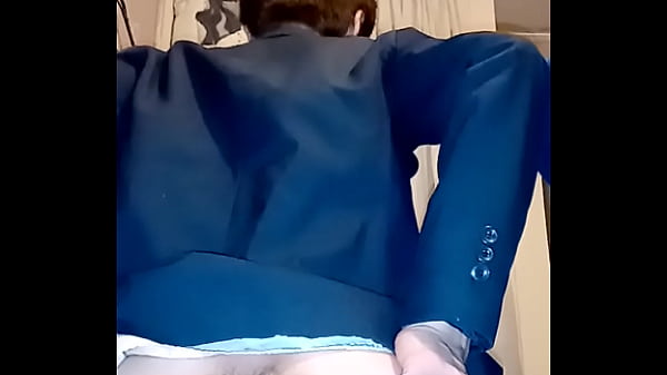 Playing with my nipples & ass dressing school u...